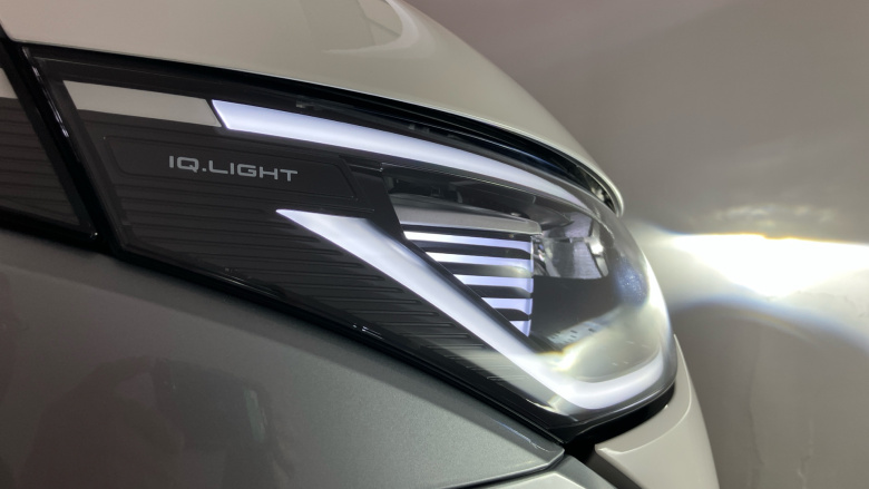 Volkswagen ID. Buzz 210kW Style Pro 79kWh 5dr Auto [Design+] Electric Estate